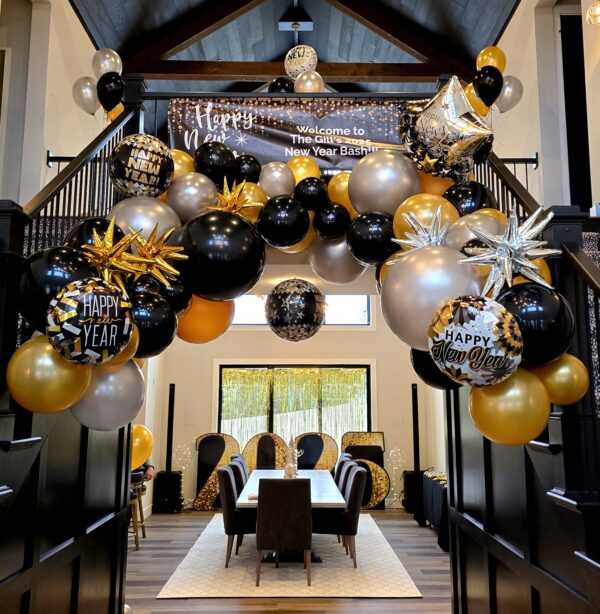 Do you need a custom made Organic balloon garland for your event?